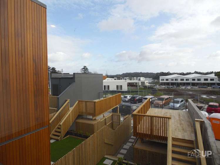5 Hudson Bay Road Hobsonville_10
