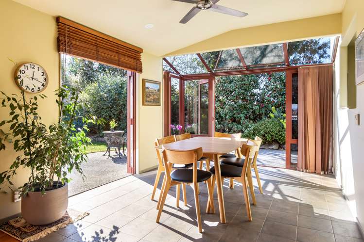 9 Stanhope Rise Richmond_6