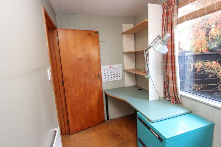 167 Queens Drive Richmond_16