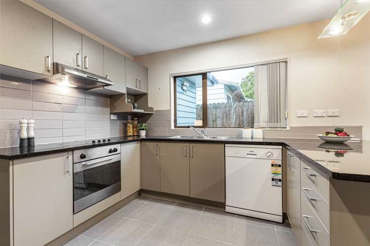 2/19a Arran Street Avondale_5