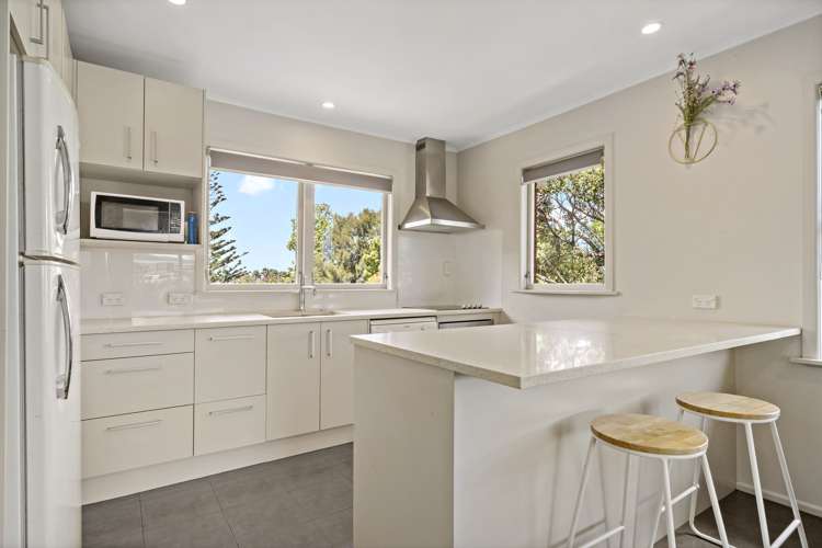145 Hutchinsons Road Bucklands Beach_8
