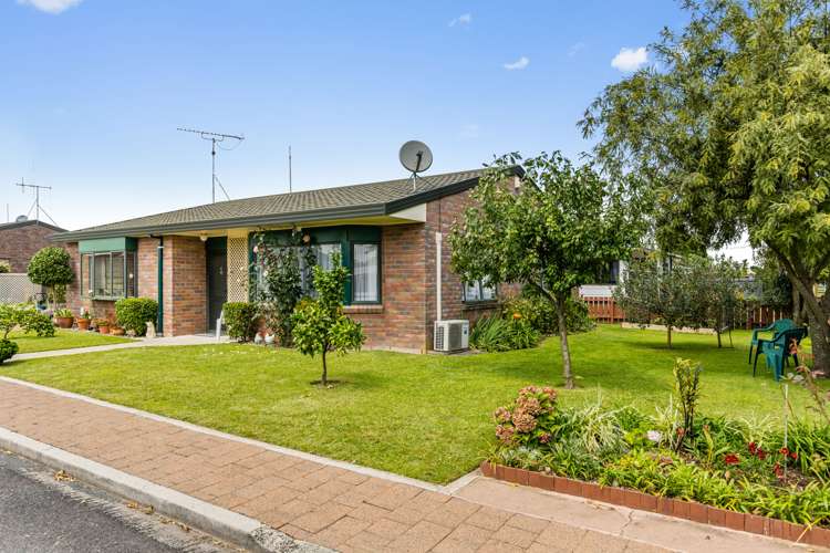 110 Burns Street Leamington_14