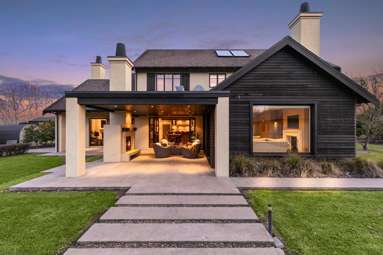 153 Bawden Road_1