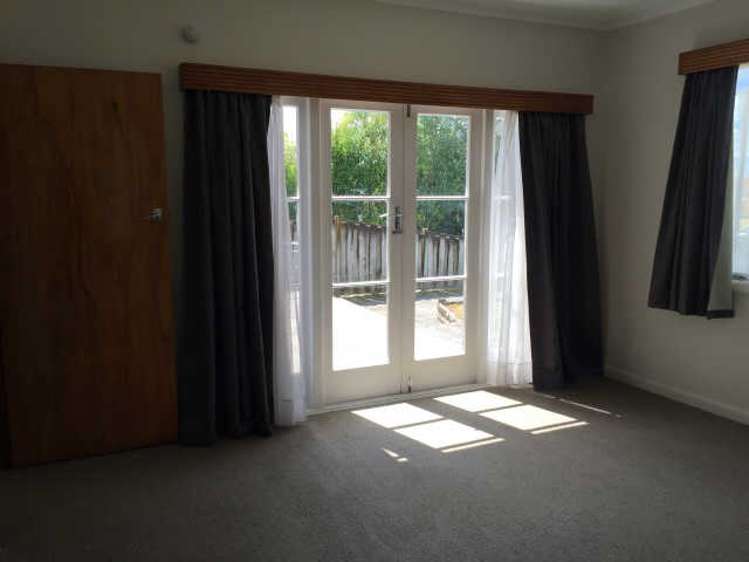 8 Brocas Avenue 1076_2