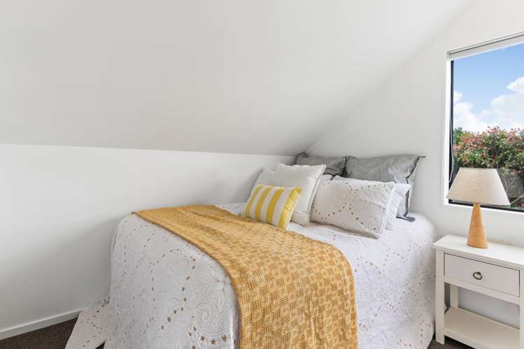 26 Barneys Farm Road Clendon Park_14