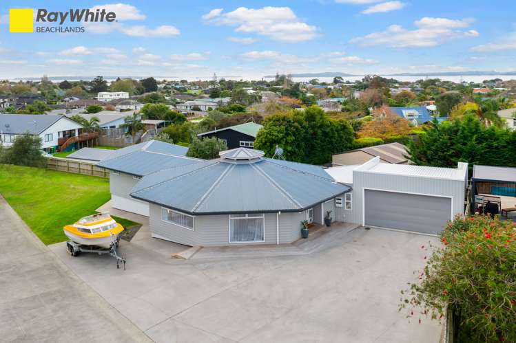 4 Gibbia Way Beachlands_32