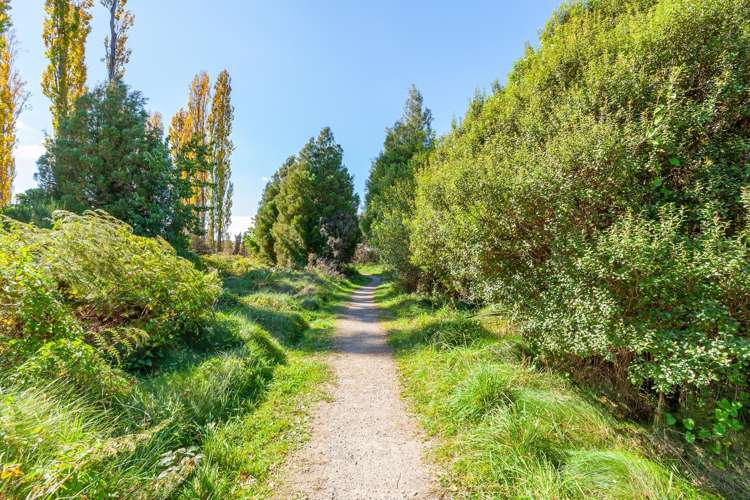 135 Lisland Drive Kinloch_9