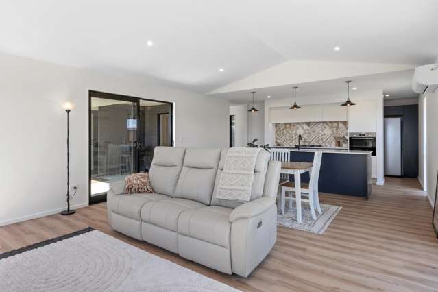 52 Eric Crozier Road Darfield_2