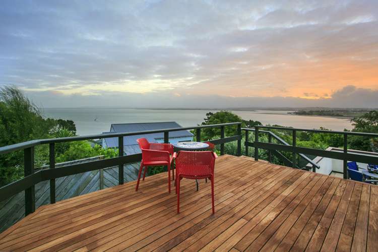 38 Telstar Place Beach Haven_10