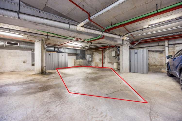 Unit 10B/6 Whitaker Place Grafton_8