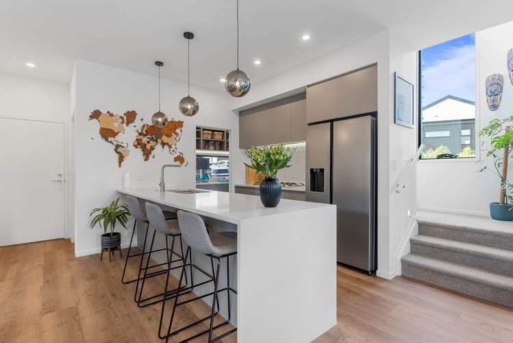 6 Reg Pearce Way Glen Innes_7