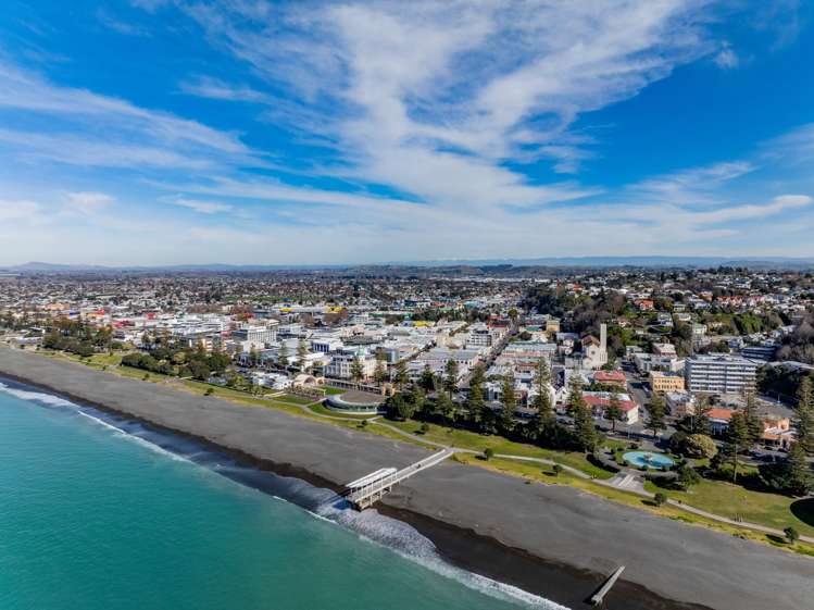 61/3 Shakespeare Road Napier South_32