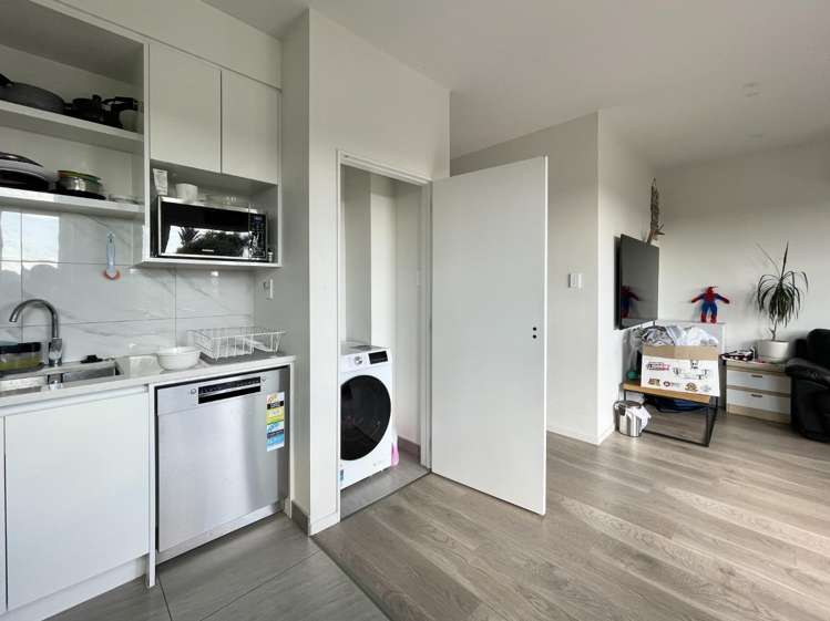 9/144 Titirangi Road New Lynn_8