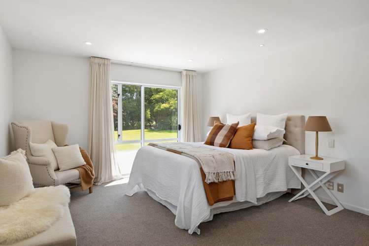 533 Johns Road Harewood_12