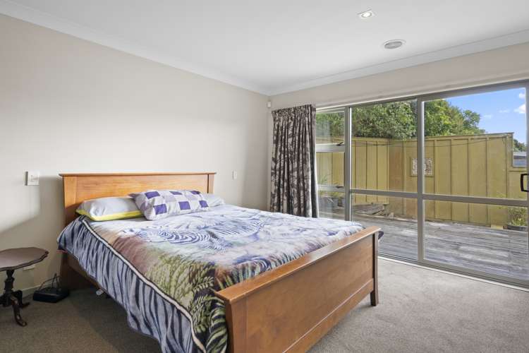 201 Miromiro Road Normandale_11