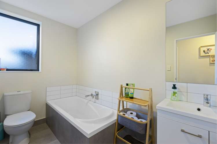 112 Grand Drive Orewa_16