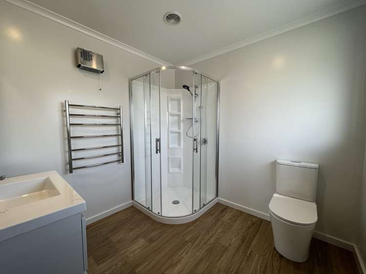 48 Geoff Geering Drive Netherby_11