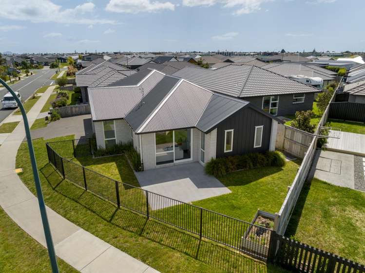 9 Bill Miller Drive Papamoa Beach_13