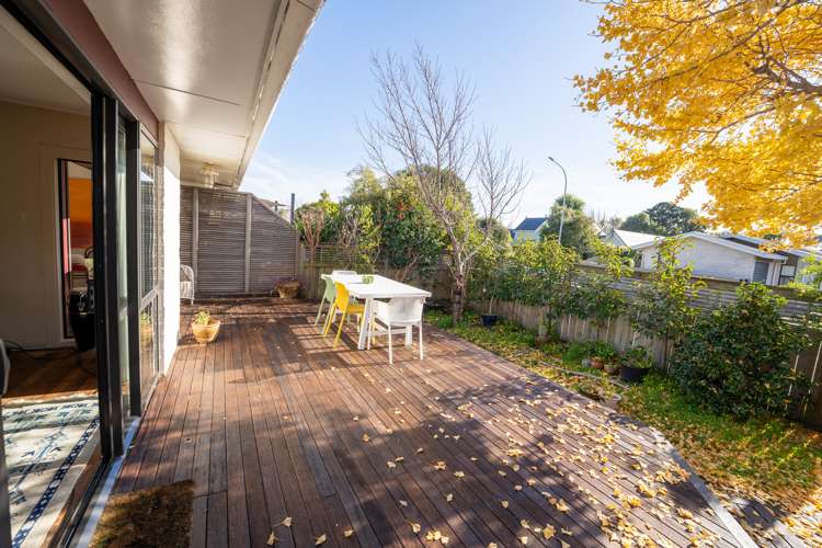 2/12 Cambria Street The Wood_7