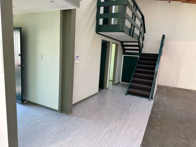 8/17 Wall Place Kenepuru_3