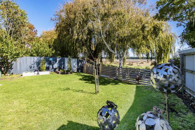 73 Dunns Avenue The Pines Beach_2