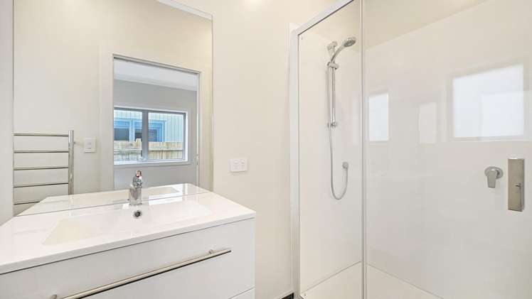 A/56 Brentwood Street 11322_11