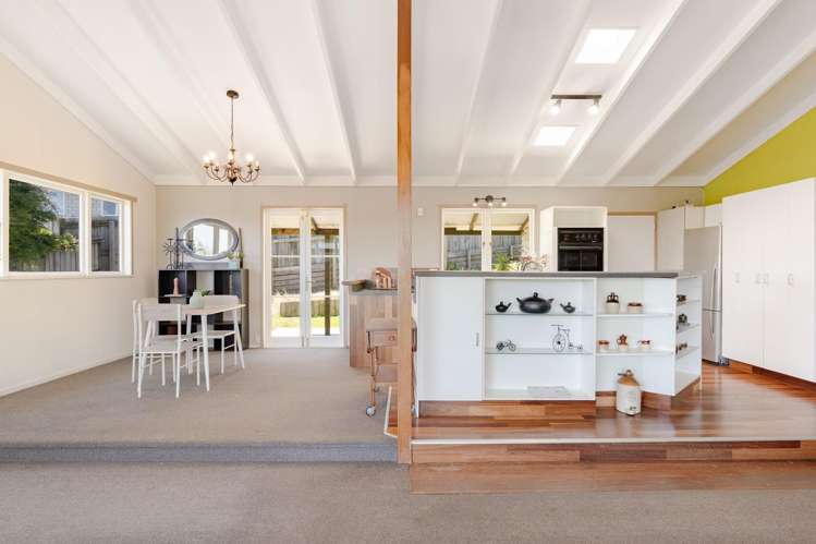 200 Welcome Bay Road_2