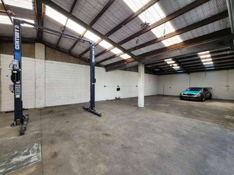 87-91 Harman Street Addington_16