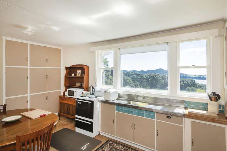 5114 Te Araroa Road Hicks Bay_29