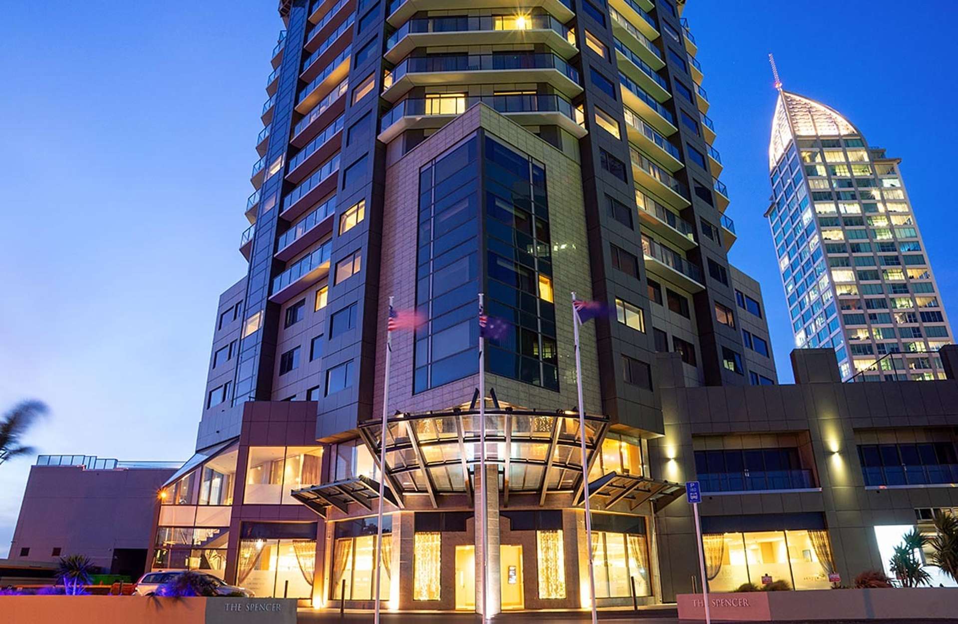 9-17 Byron Ave 10897_0