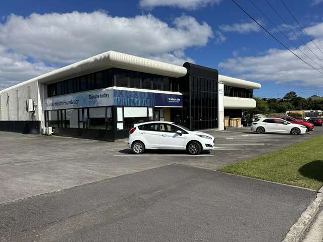 19 Constance Street Waiwhakaiho_2