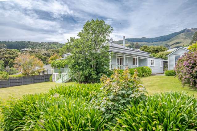 14 Percy Street Akaroa_2