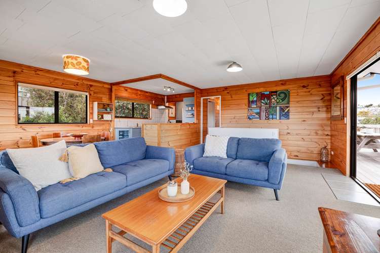 18 Hinemoa Place Snells Beach_5