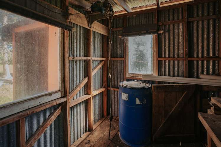 541 Old Port Road Warepa_17