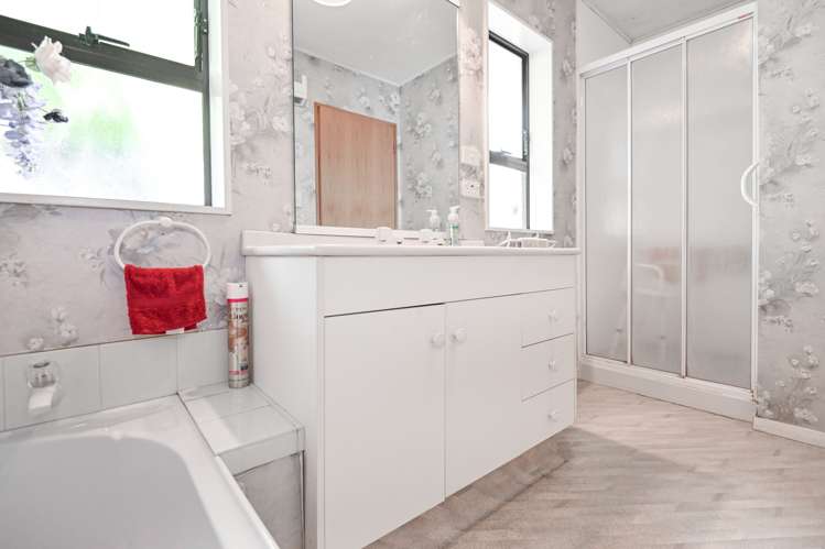 3/703 Charles Street Raureka_8