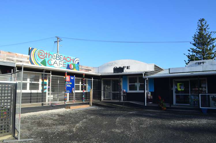 651 Waitarere Beach Road Waitarere Beach_11