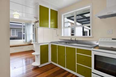2 Charles Major Place_1