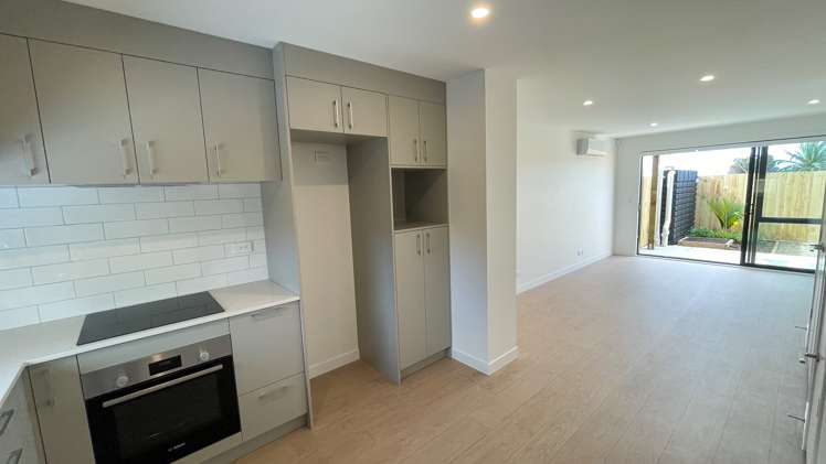 13/5 Brandon Road Glen Eden_9