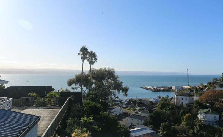 9 Bay View Road Bluff Hill_2