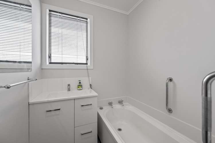 1/204 Grays Road St Leonards_8