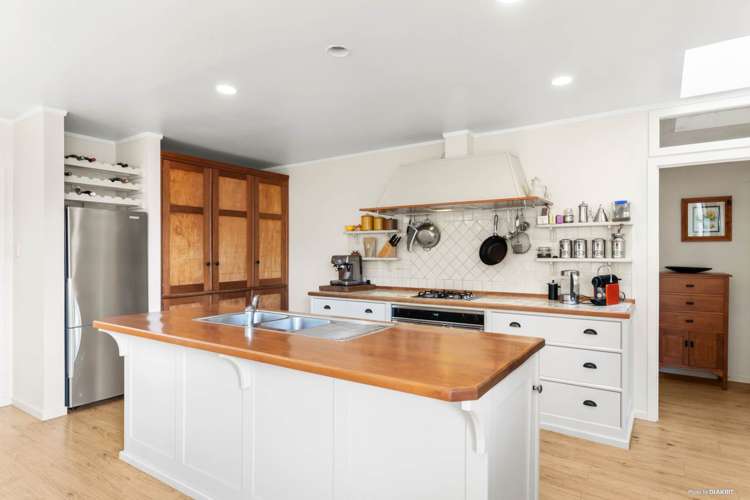 12 William Potter Lane Karaka_12