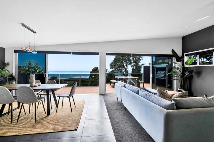 14 Shearer Drive Oakura_13