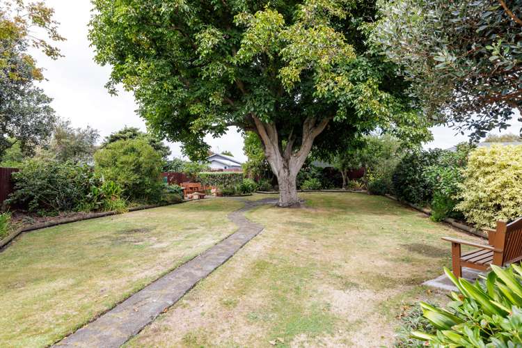 43 Exeter Crescent Takaro_18