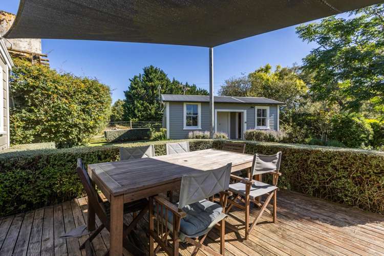 2033 Kahuranaki Road Kahuranaki_14