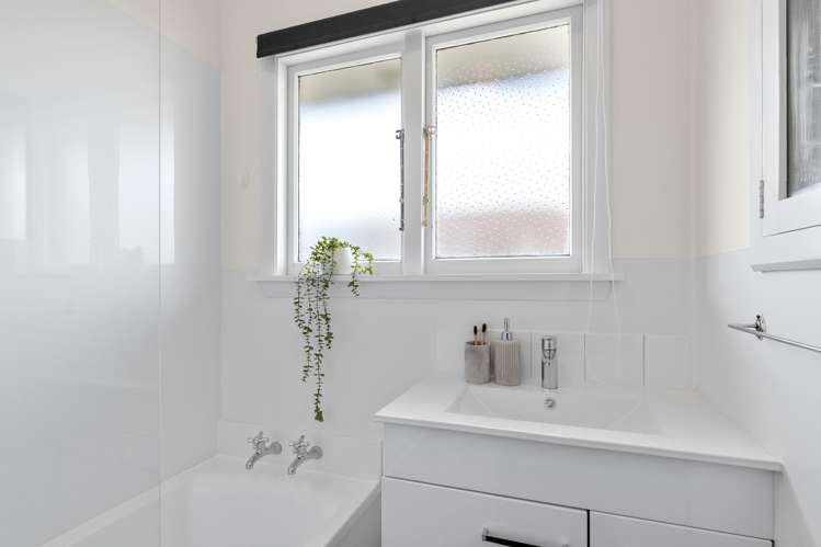 55 Farrington Avenue Bishopdale_12