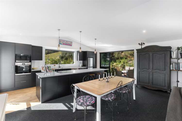 17 Sandford Terrace Lower Shotover_10