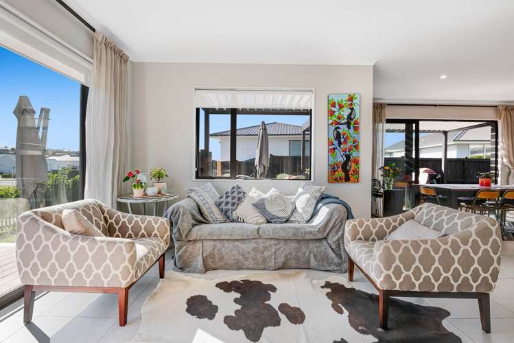 3 Koura Drive Red Beach_2