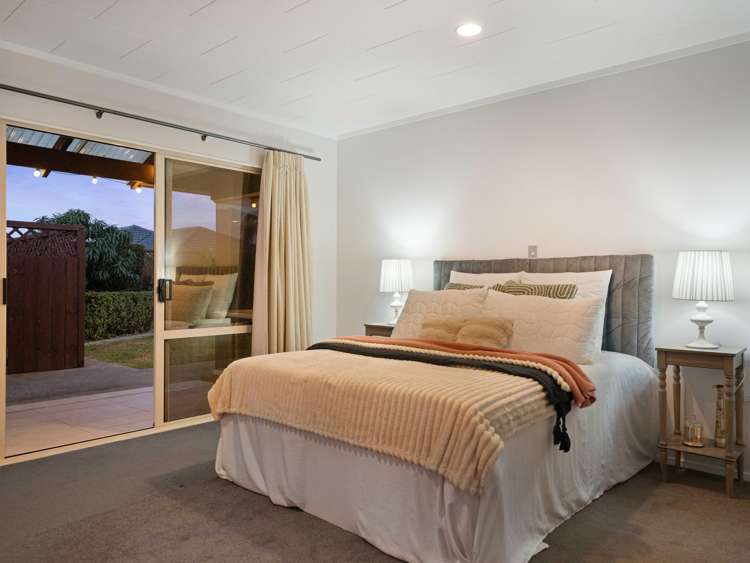 11 Graham Tagg Close Pahurehure_13