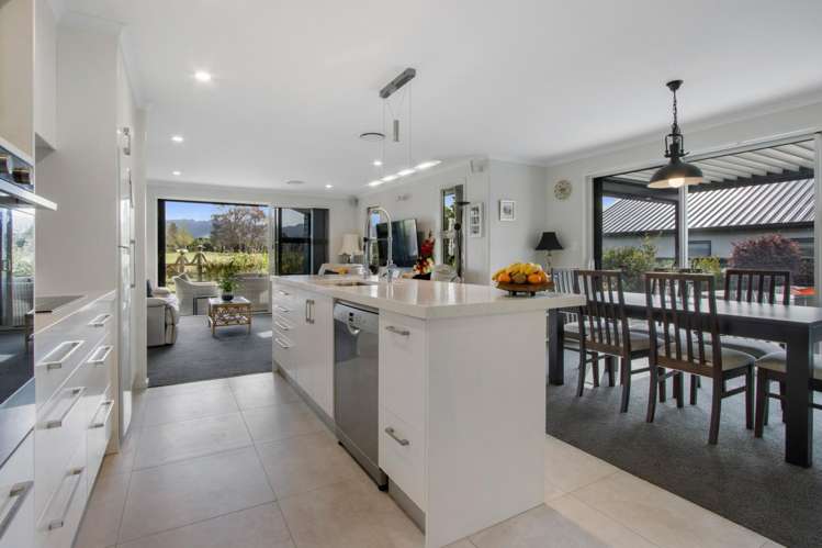 28 Arran Drive Katikati_8