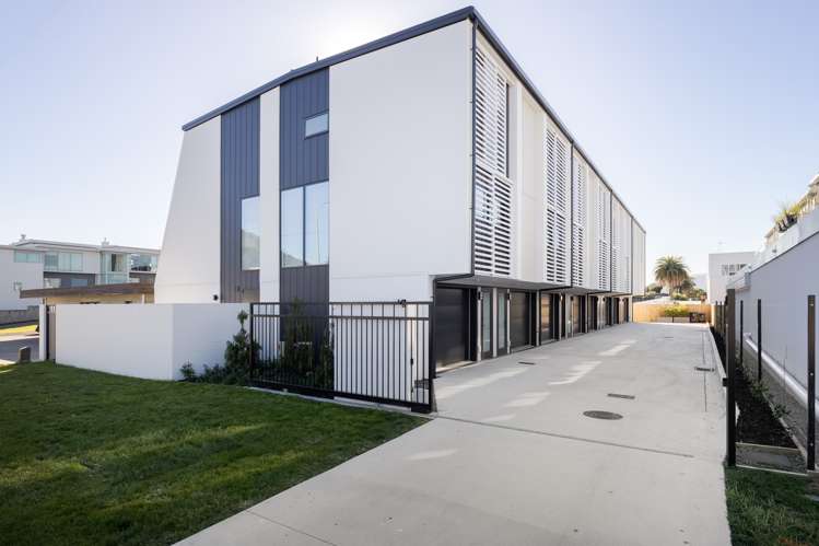 3/17 Victoria Road Mount Maunganui_3